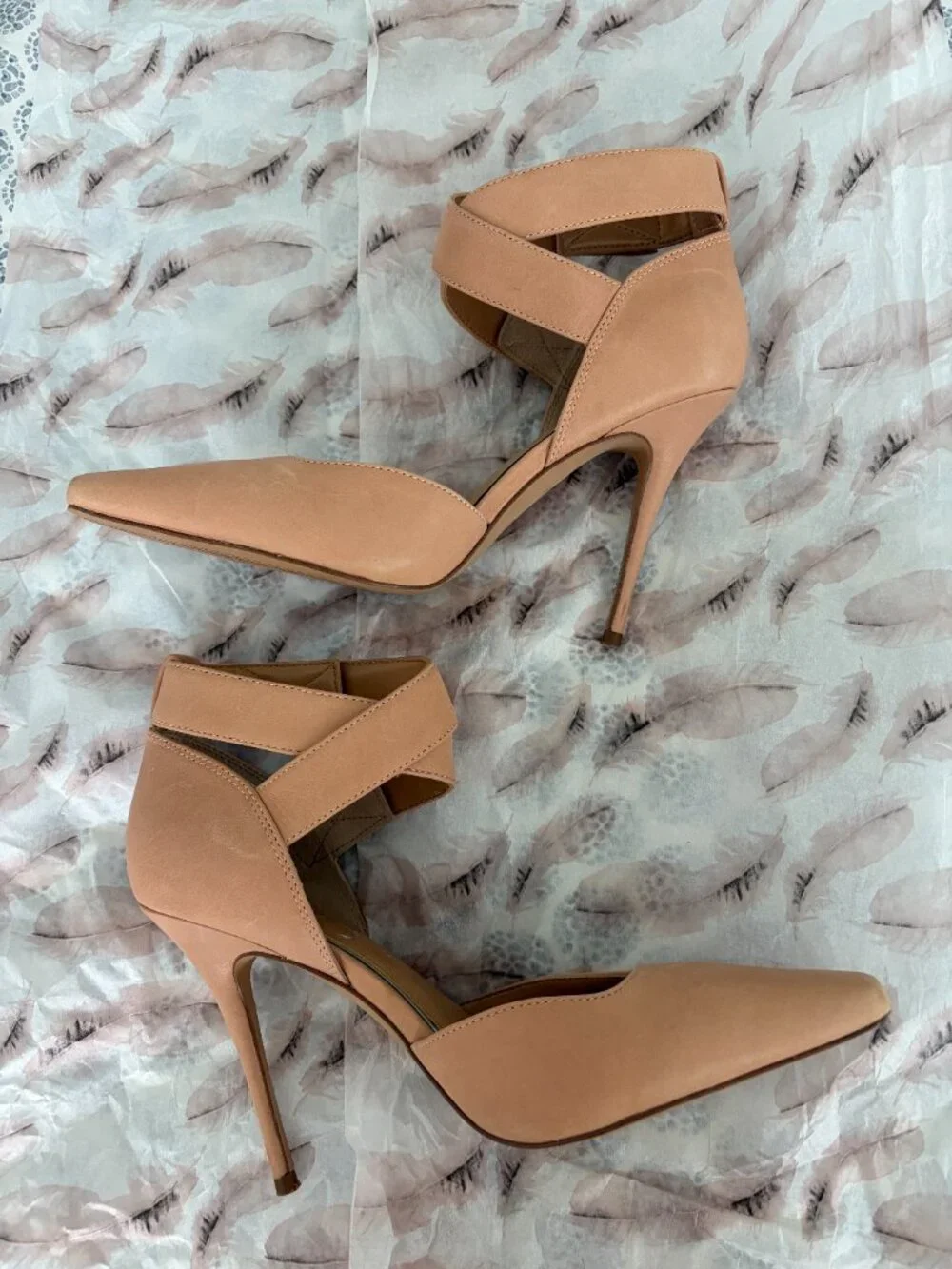 JESSICA SIMPSON Cassiya Natural Heel Size 8.5 M